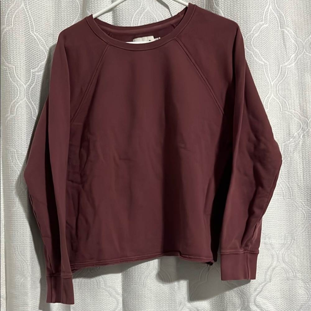 Pact Women's Sweatshirt in Burgundy